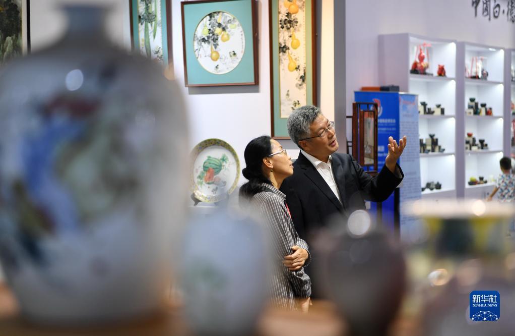 网络巴黎什么意思